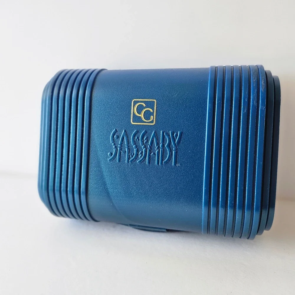 Vtg Covergirl SASSABY Model‎ 110 Little Travelor Cosmetic Mirror Case Blue 6.5in